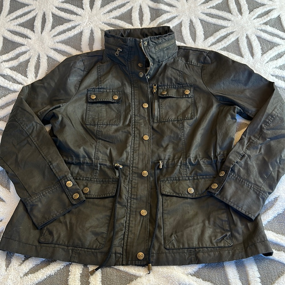 Black Utility Jacket with drawstring waist from Be Boundless, size XL